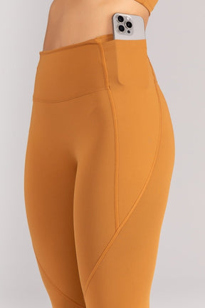 [CONJUNTO] Top + Calça Legging sem Gancho com Bolso e Cobertura (Amêndoa) | Ref: K4680-B